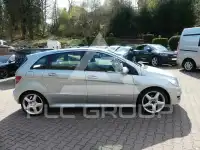 2010 Mercedes Benz B 200