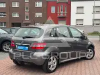 2010 Mercedes Benz B 200