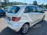 2010 Mercedes Benz B 200