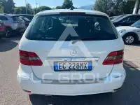 2010 Mercedes Benz B 200