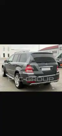 2010 Mercedes Benz GL 500
