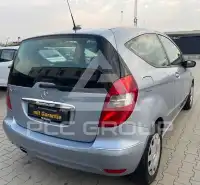 2010 Mercedes Benz A 180
