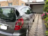 2010 Mercedes Benz A 180
