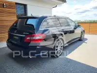 2010 Mercedes Benz E 63 AMG