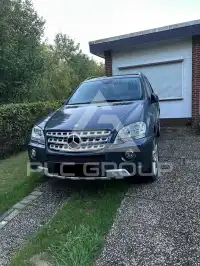 2010 Mercedes Benz ML 500