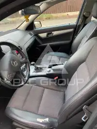 2010 Mercedes Benz 220
