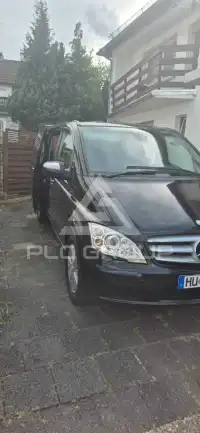 2010 Mercedes Benz Viano