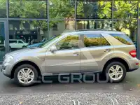 2010 Mercedes Benz ML 300