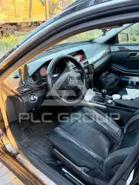 2010 Mercedes Benz E 200