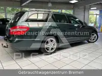2010 Mercedes Benz E 200