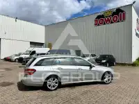 2010 Mercedes Benz E 200
