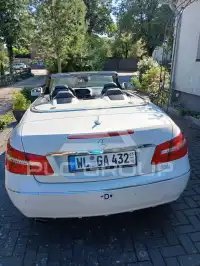 2010 Mercedes Benz E 200