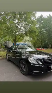 2010 Mercedes Benz E 200