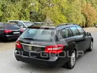 2010 Mercedes Benz E 200
