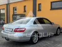2010 Mercedes Benz E 200