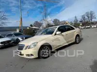 2010 Mercedes Benz E 200