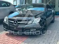 2010 Mercedes Benz E 200