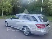 2010 Mercedes Benz E 200