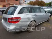 2010 Mercedes Benz E 200