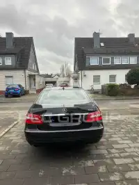 2010 Mercedes Benz E 200