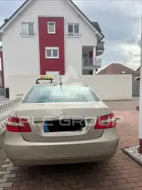 2010 Mercedes Benz E 200
