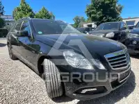 2010 Mercedes Benz E 200