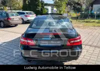 2010 Mercedes Benz E 200