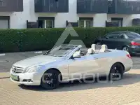 2010 Mercedes Benz E 200