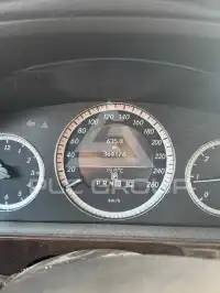 2010 Mercedes Benz E 200