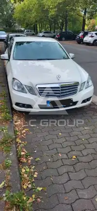 2010 Mercedes Benz E 200