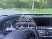 2010 Mercedes Benz E 200