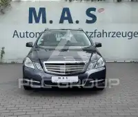 2010 Mercedes Benz E 200