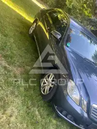 2010 Mercedes Benz E 200