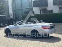 2010 Mercedes Benz E 200