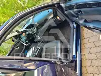 2010 Mercedes Benz E 220