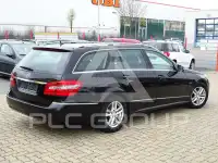 2010 Mercedes Benz E 220