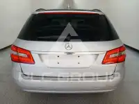2010 Mercedes Benz E 220