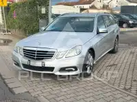 2010 Mercedes Benz E 220