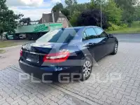 2010 Mercedes Benz E 220
