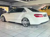 2010 Mercedes Benz E 220