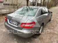 2010 Mercedes Benz E 220