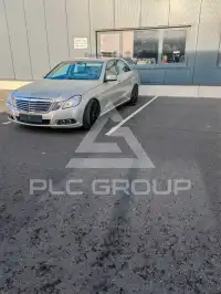 2010 Mercedes Benz E 220