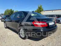2010 Mercedes Benz E 220