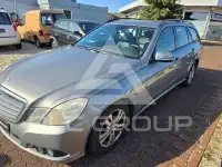 2010 Mercedes Benz E 220