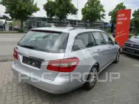2010 Mercedes Benz E 220
