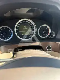 2010 Mercedes Benz E 220