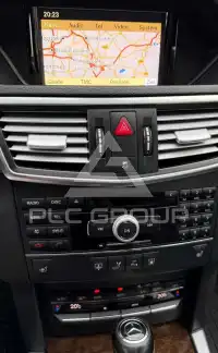 2010 Mercedes Benz E 220