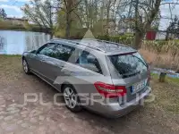 2010 Mercedes Benz E 220