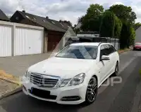 2010 Mercedes Benz E 220