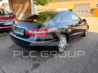 2010 Mercedes Benz E 220